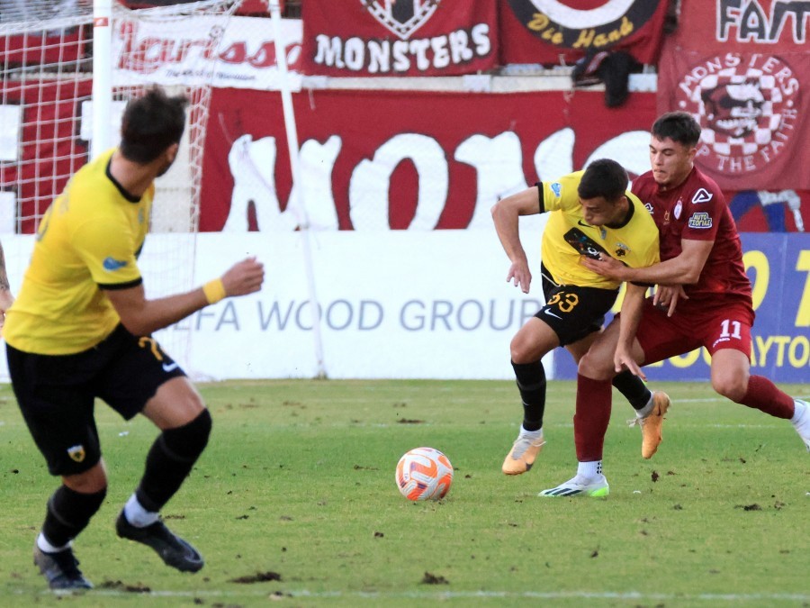 Χαμένη ευκαιρία για ΑΕΛ, την μπλόκαρε η ΑΕΚ Β (1-1)